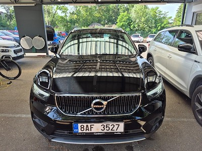 Volvo XC40 T3 Drive-E Momentum FWD Auto