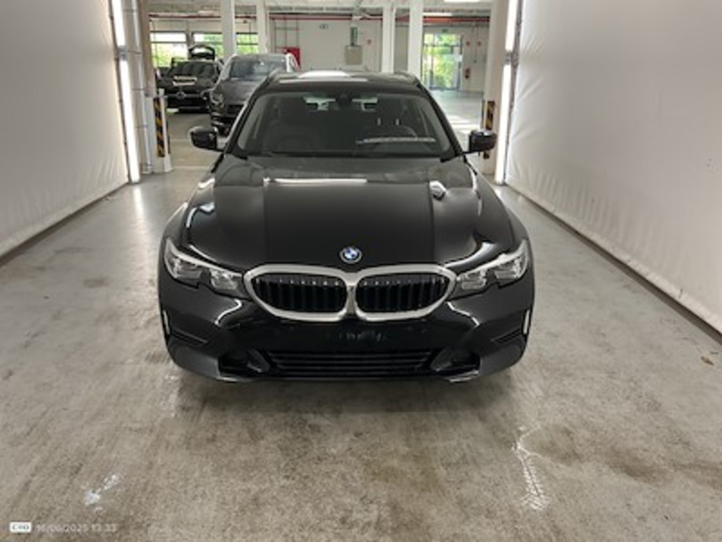 BMW 3 touring diesel - 2019 318 dA AdBlue Business Model Advantage