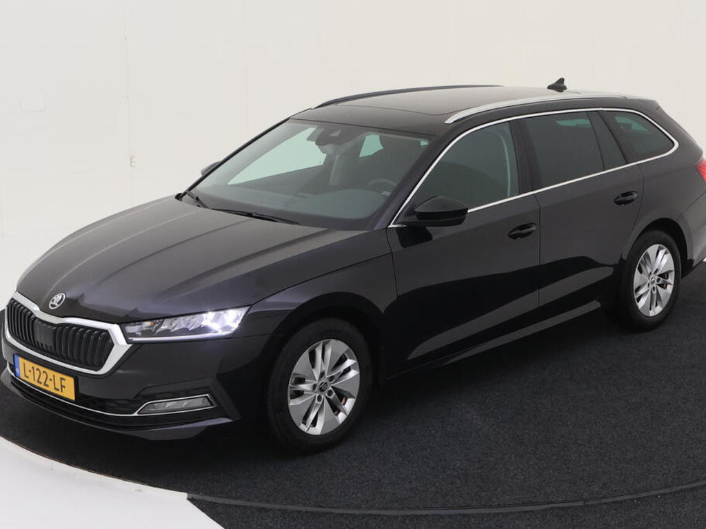 Skoda Octavia combi 1.0 TSI 110PK DSG BUSINESS EDITION PANO, 2021