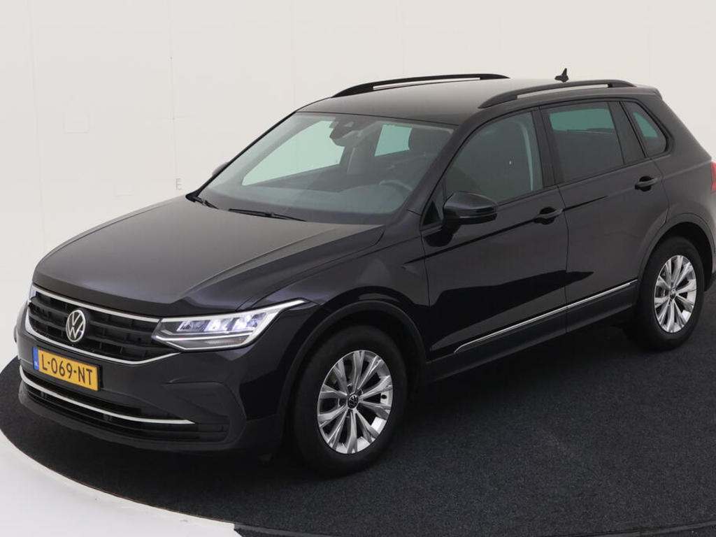 Volkswagen Tiguan 1.5 TSI 130PK LIFE MULTIMEDIA, 2021