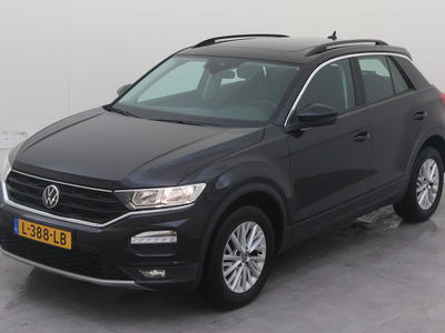 Volkswagen T-roc 1.0 TSI 110PK STYLE MULTIMEDIA PANO TREKHAAK APP CONNECT, 2021