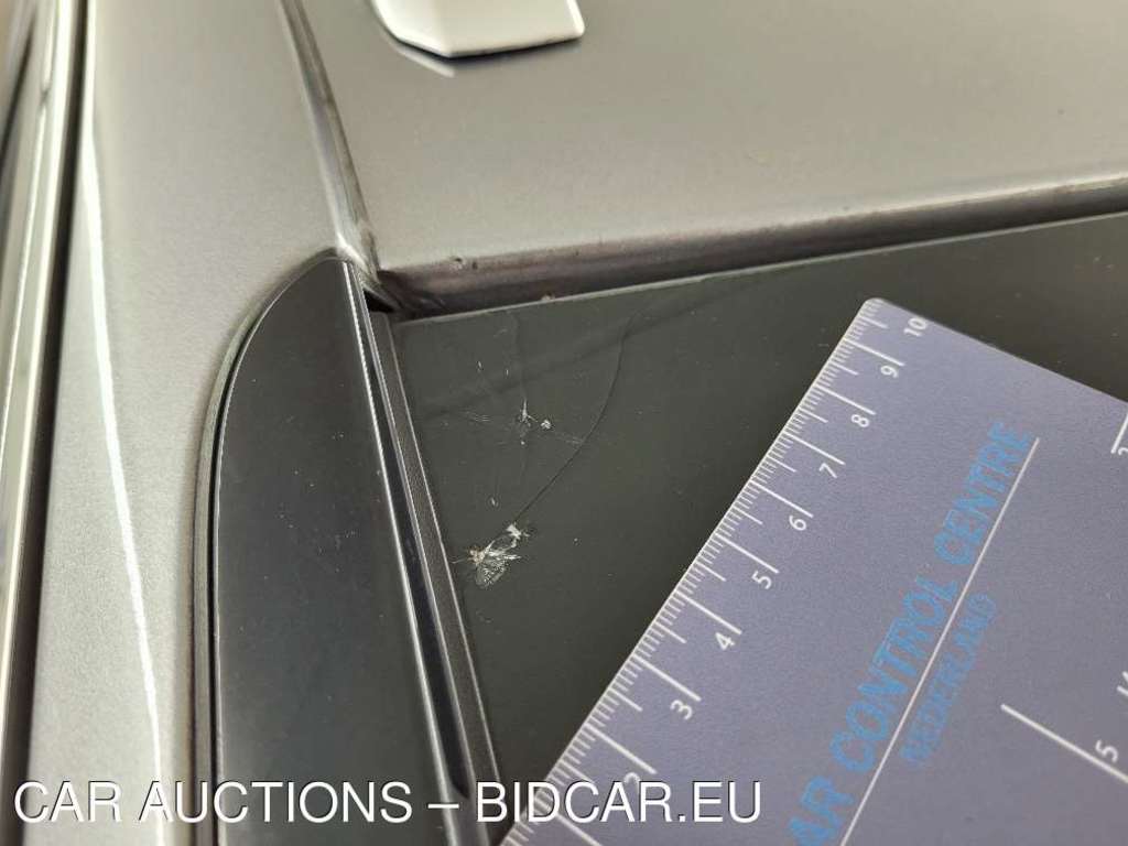 Peugeot 5008 BLUE LEASE PREMIUM PURETECH 180 S&S EAT8 5D 133KW, 2019