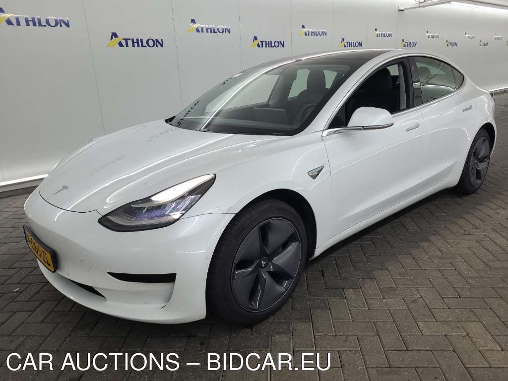 Tesla Model 3 STANDARD RANGE PLUS RWD 4D 225KW, 2020