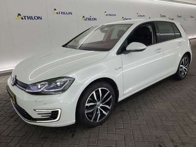 Volkswagen Golf E-DITION 2020 5D 100KW#, 2020