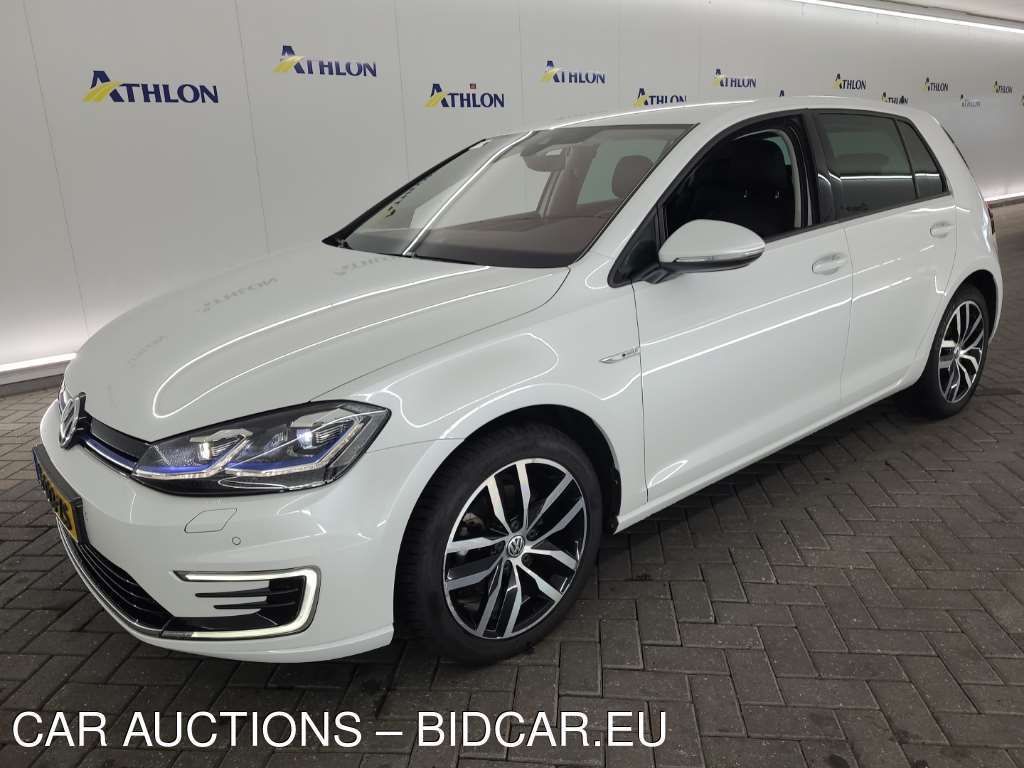 Volkswagen Golf E-DITION 2020 5D 100KW#, 2020
