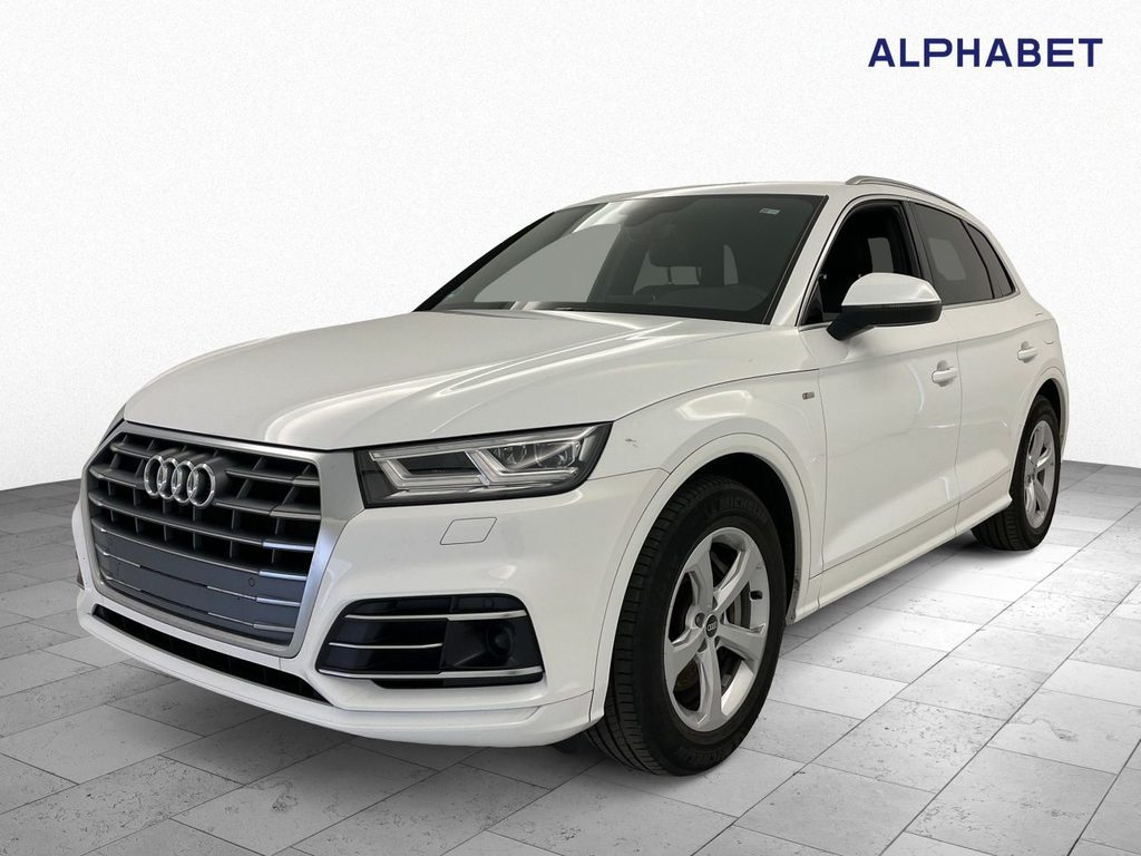 Audi Q5 50 TFSI e quattro S tronic design, 2020
