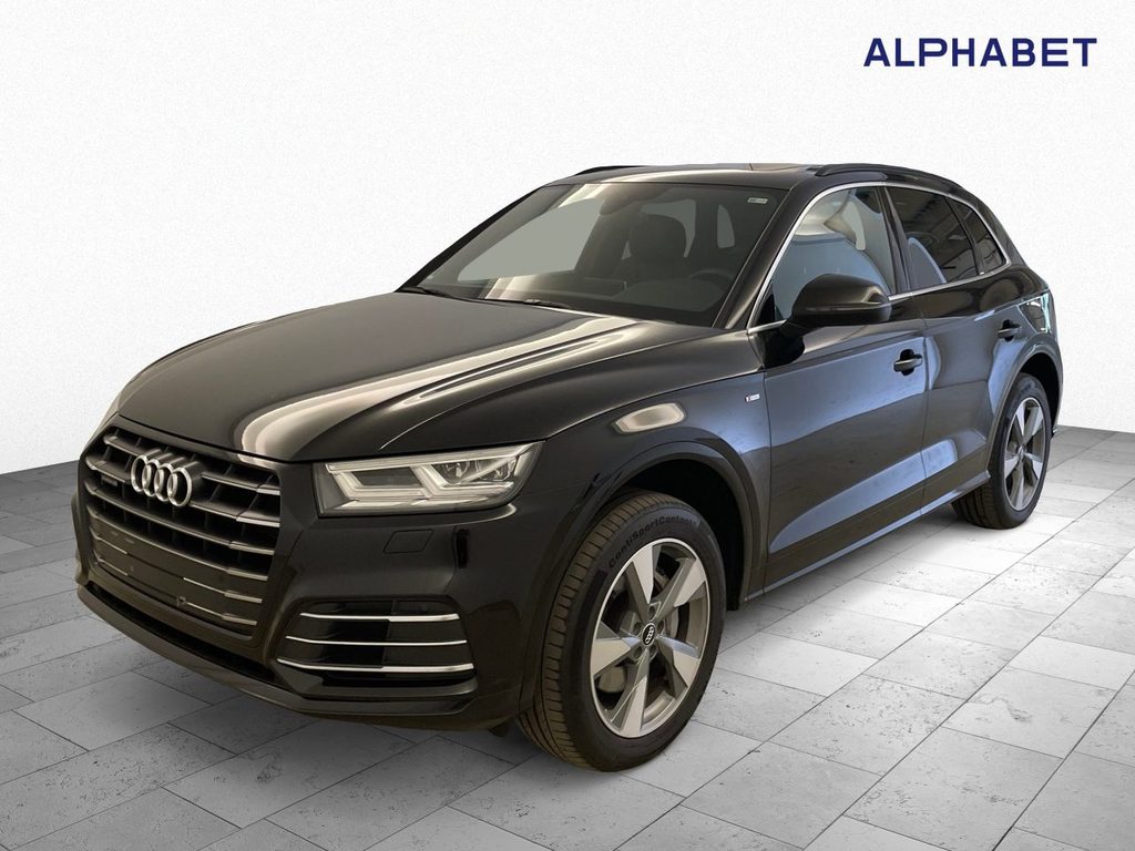 Audi Q5 55 TFSI e quattro S tronic, 2020