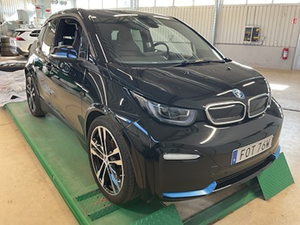 BMW I3 i3s 120 Ah Comfort Advanced Skinn Tvadelat Glastak