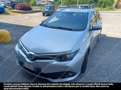 Toyota auris touring sports hybrid business -