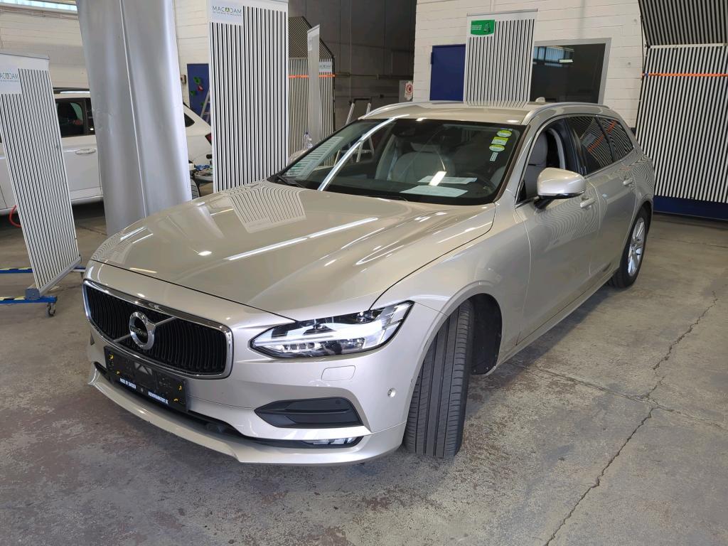 Volvo V90 D4 GEARTRONIC Momentum, 2019