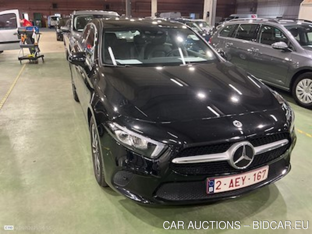 Mercedes-Benz A-CLASS 1.3 A 250 E DCT BUSINESS SOLUTION