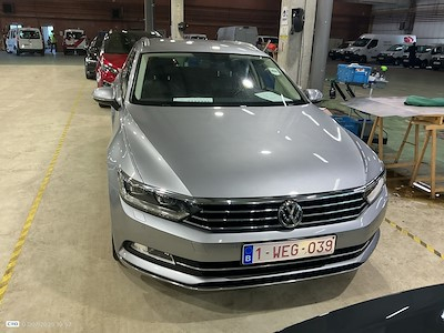 Volkswagen Passat variant diesel - 2015 2.0 TDi SCR Highline Business DSG(EU6.2) STOCK