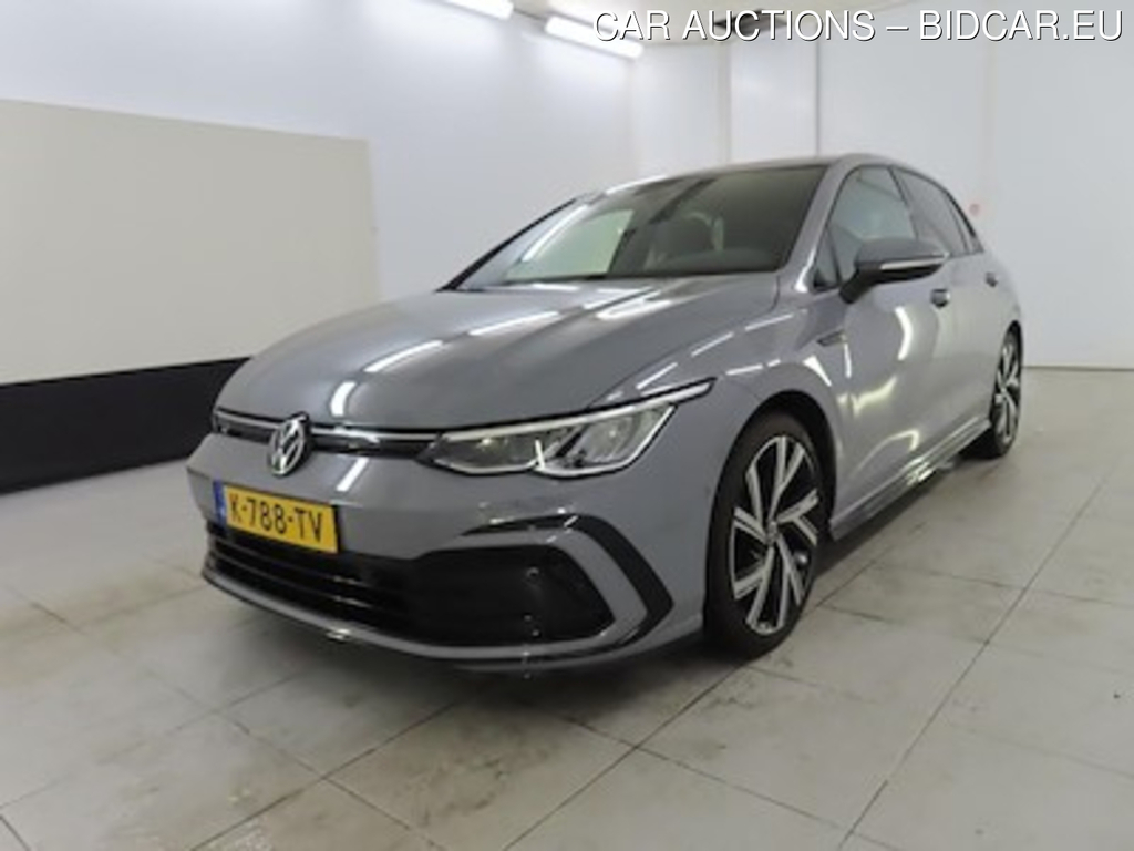 Volkswagen GOLF 1.5 eTSI 110kW DSG R-Line 5d