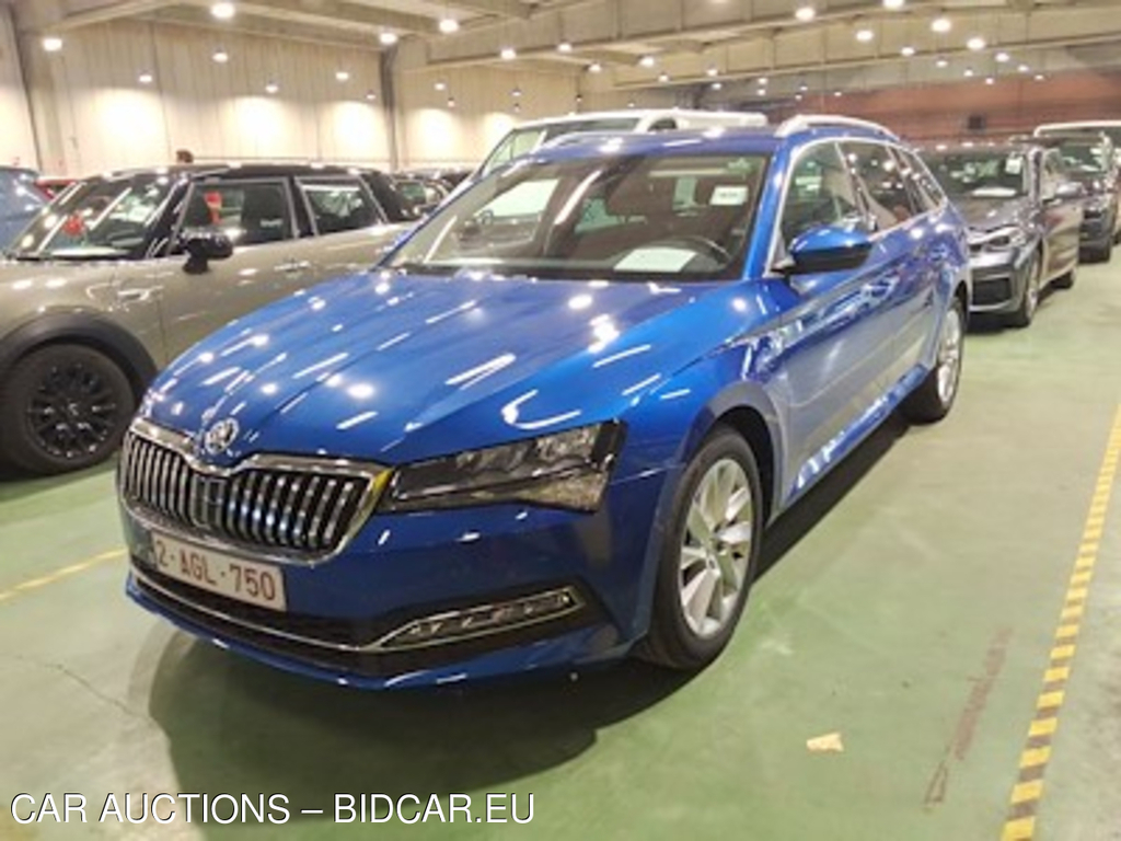 Skoda Superb combi 2.0 CRTDI 110KW DSG7 STYLE