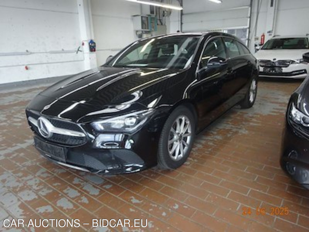 Mercedes-Benz CLA 2.0 CLA 200 D 4MATIC DCT SHOOTING BRAKE
