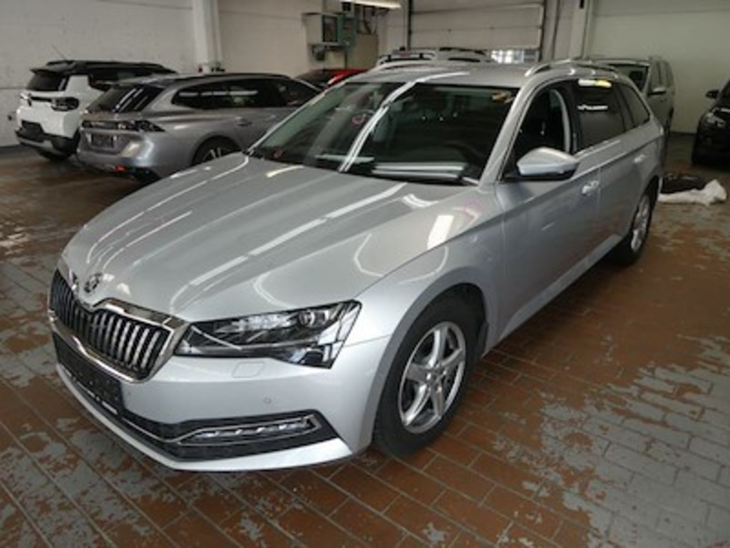Skoda SUPERB 2.0 TDI 110KW STYLEDSG-7 COMBI
