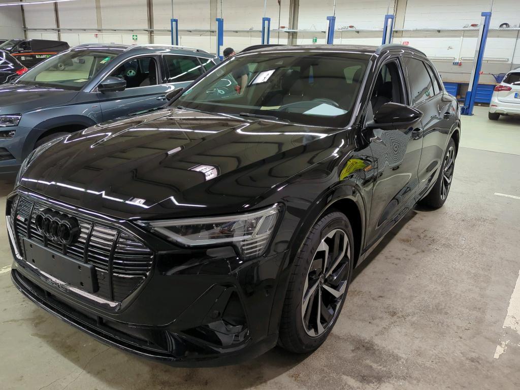 Audi E-tron 55 QUATTRO S line, 2022