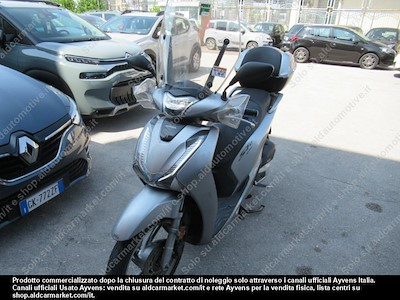 Honda SH 125 abs con parabrezza -