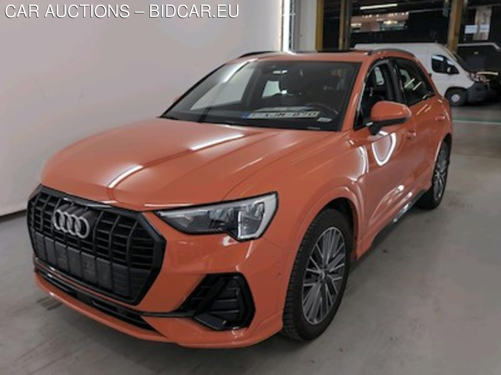 Audi Q3 1.5 TFSI 35 S TRONIC S LINE Business Plus Lichtmodule 1 Shadow look
