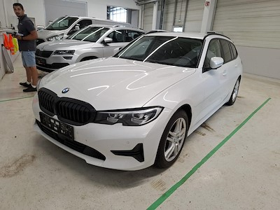 BMW Series 3 318d A Touring 110KW