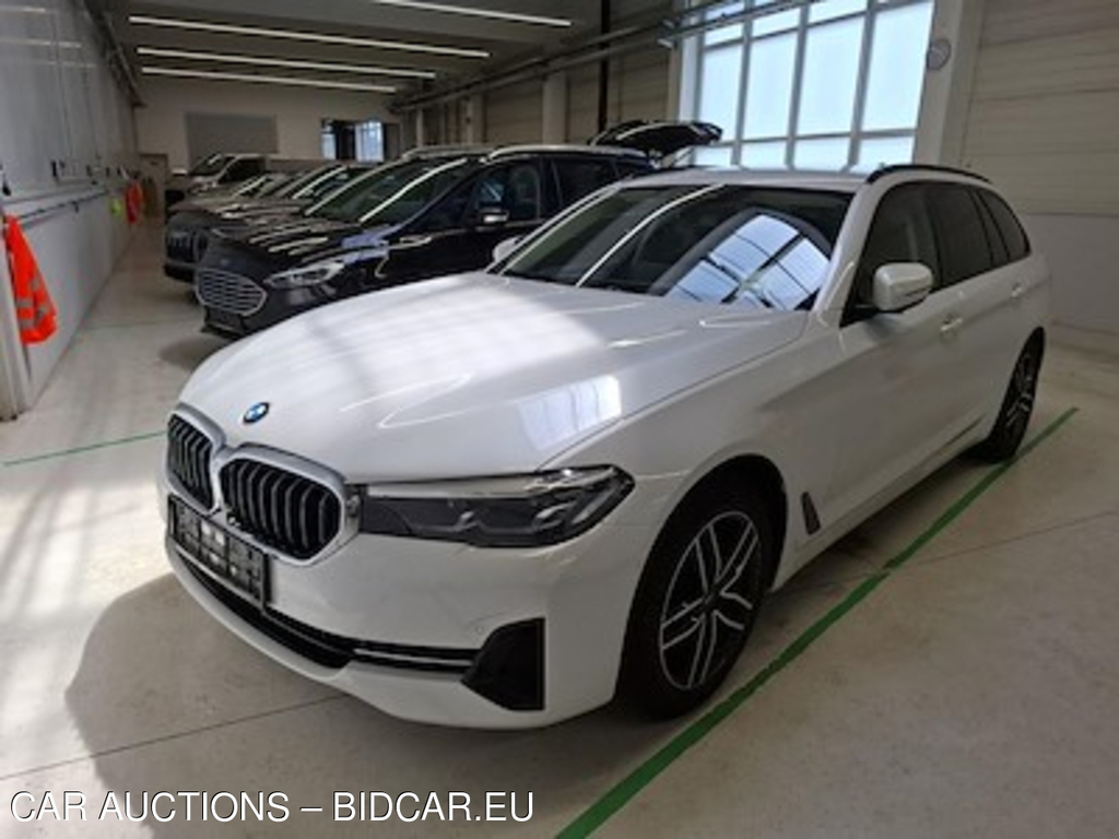 BMW Series 5 520d A xDrive 140KW
