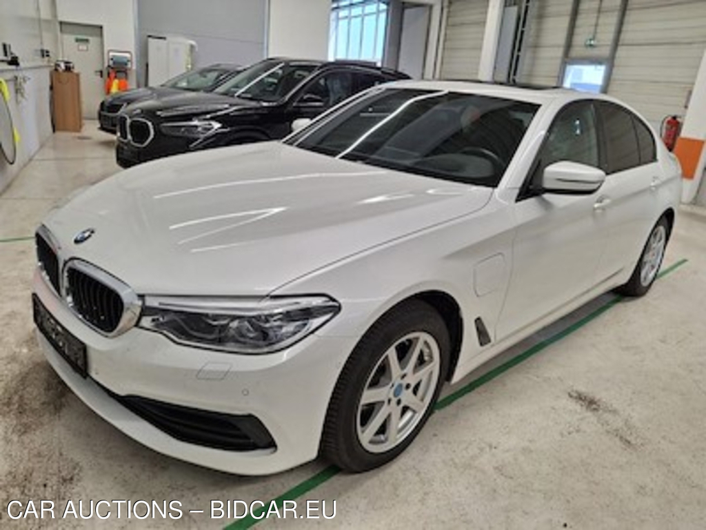 BMW Series 5 530e xDrive 135KW