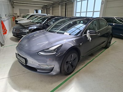 Tesla Model 3 Langstreckenbatterie Allrad Dualmotor 15