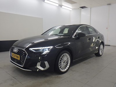 Audi A3 limousine 30 TFSI S tronic Advanced edition 4d