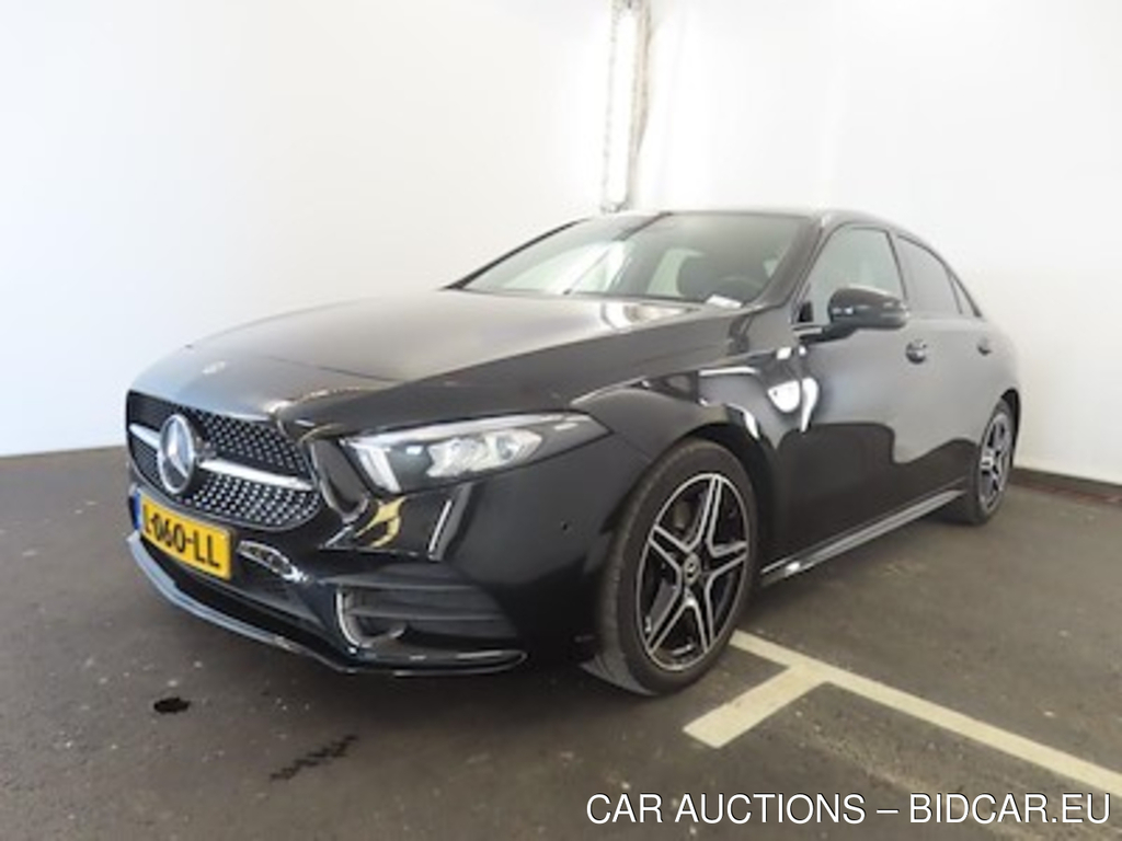Mercedes-Benz A-klasse limousine A 250 e 8G-DCT Business Sol AMG Limited 4d