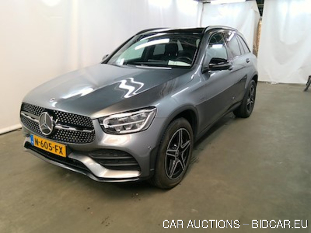 Mercedes-Benz GLC GLC 300e 4MATIC Business Solution AMG 5d