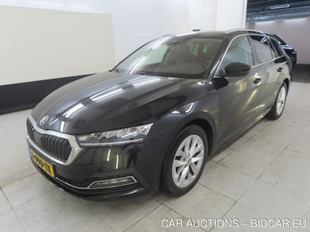 Skoda Octavia combi 1.0 TSI e-TEC MHEV DSG Business Edit Pl 5d