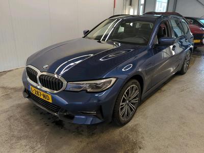 BMW 330 eA 215kW touring, 2021