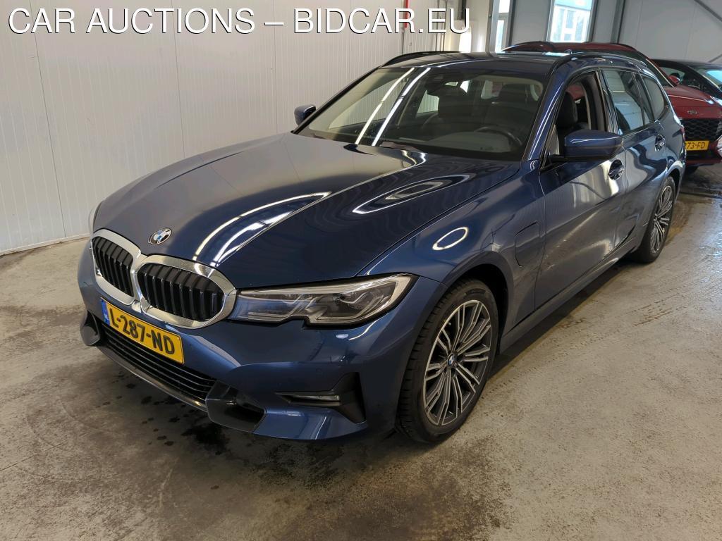 BMW 330 eA 215kW touring, 2021