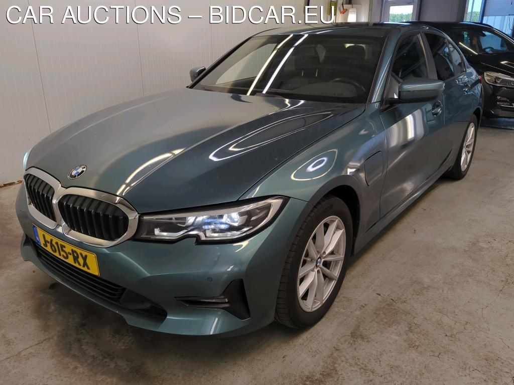 BMW 330 eA 215kW, 2020