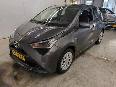 Toyota Aygo 1.0 VVT-i 53kW X-Play, 2021