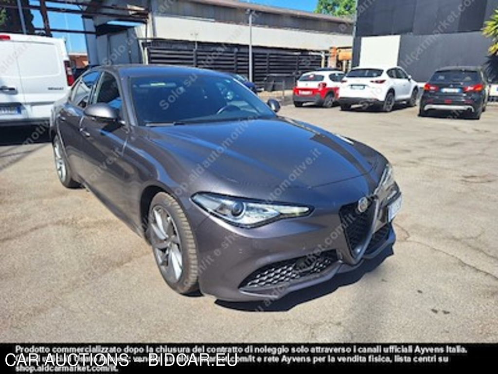 Alfa Romeo giulia 2.0 T 200 -