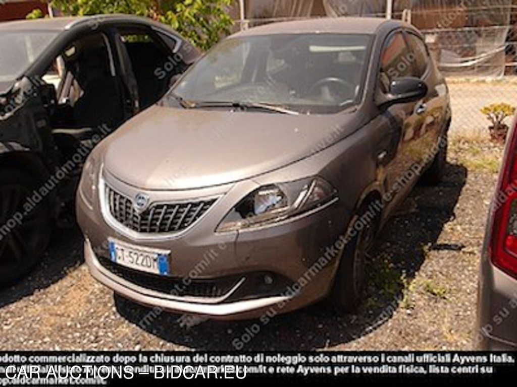 Lancia ypsilon PC 1.0 firefly 70cv -