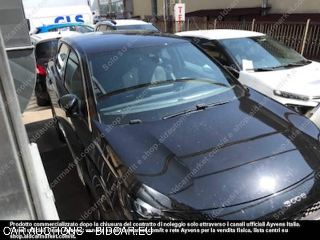 Peugeot 3008 PC bluehdi 130 eat8 -