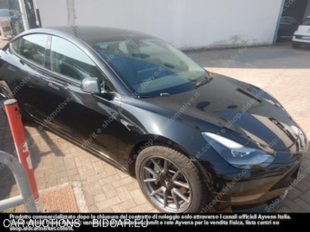 Tesla model 3 75 kwh long -
