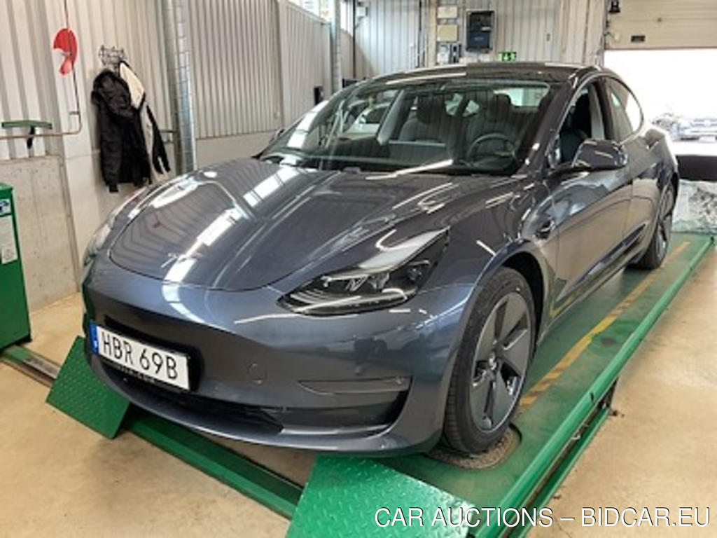 Tesla Model 3 Long Range AWD