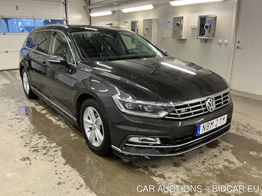 Volkswagen Passat 2.0 TDI 4Motion R-Line GT Executive Safe Tech LED High Drag Paket Cockpit Skinn Varmare