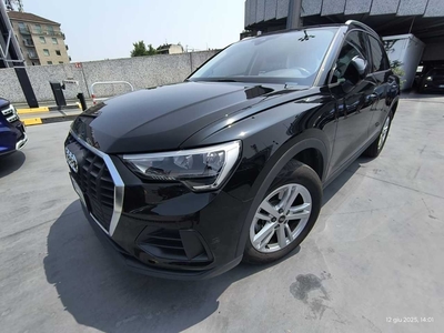 Audi Q3 35 TDI S tronic Business, 2020