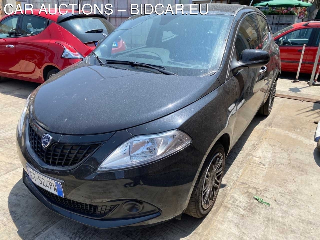 Lancia Ypsilon 1.0 FireFly 70cv Hybrid Oro, 2024
