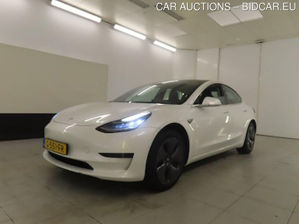 Tesla Model 3 Standard Range Plus RWD 4d