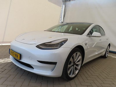 Tesla Model 3 Standard Range Plus RWD 4d