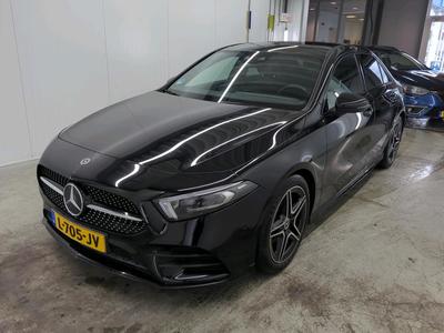 Mercedes-Benz A180 1.3 100kW Business Solution AMG sedan DCT, 2021