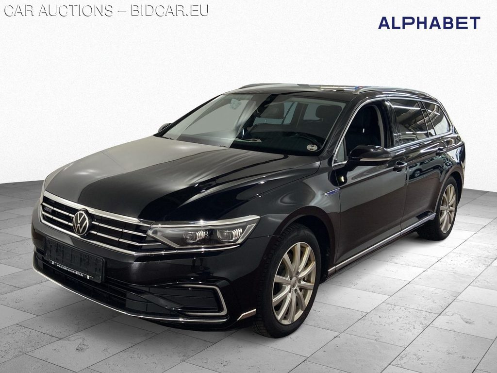 Volkswagen Passat Variant 1.4 TSI Plug-In-Hybrid DSG GTE, 2022