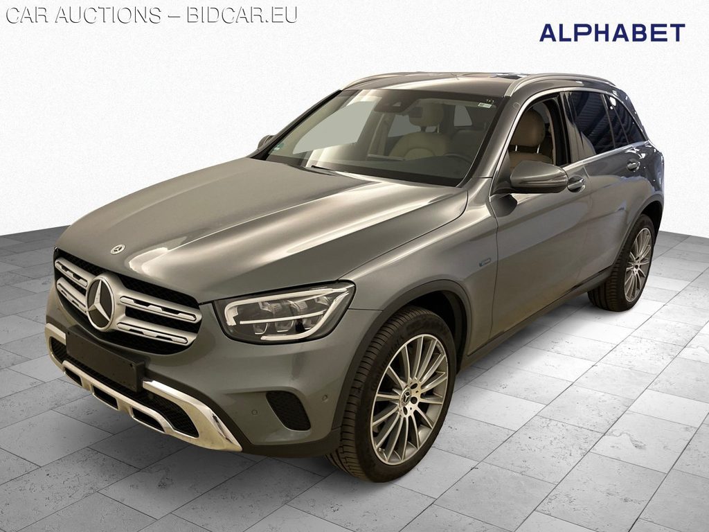 Mercedes-Benz GLC 300 e 4Matic 9G-TRONIC, 2021