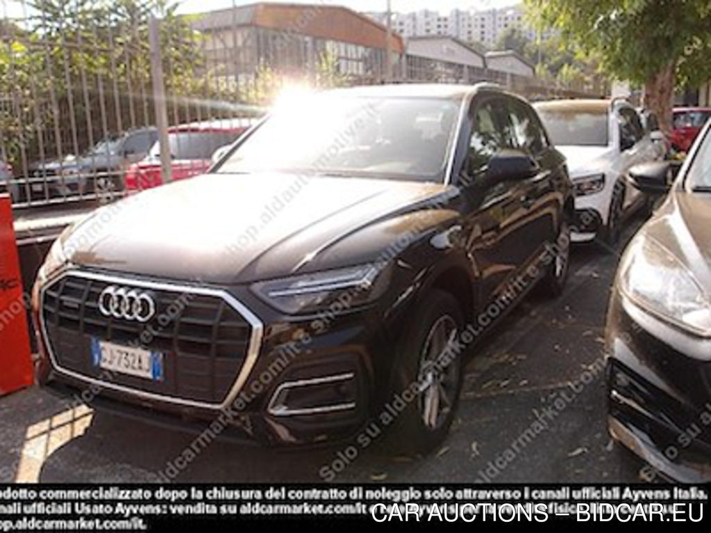 Audi Q5 40 tdi business quattro -