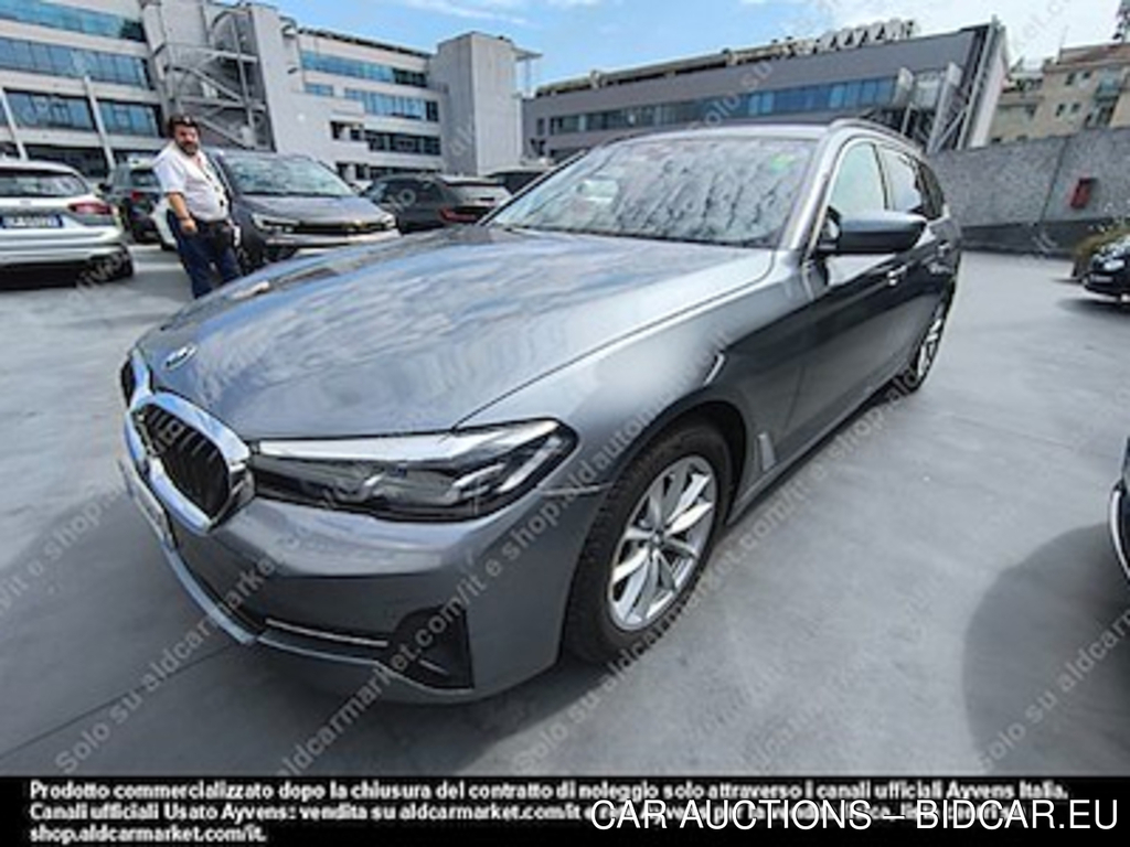 BMW series 5 SW 520d xdrive -